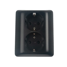 Stikkontakt dobbel innfelt